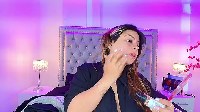 Snapshot of Lia_adamsss chatting on September 2025 03:21:02 AM Lia adamsss online show from September 2025 03:21:02 AM