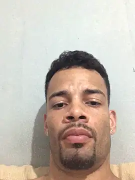 HenriquePhn online show from March 2026 08:13:01 PM