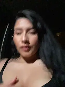 Snapshot of andrea_gomes_ chatting on October 2025 09:06:02 AM andrea gomes online show from October 2025 09:06:02 AM