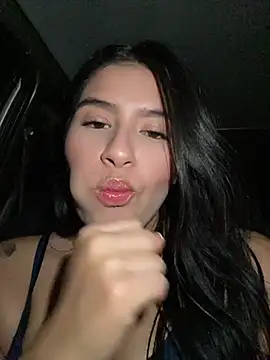 andrea gomes  online show from May 2026 12:06:02 AM
