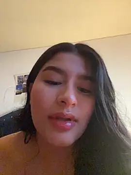 andrea gomes  online show from May 2026 07:14:02 AM