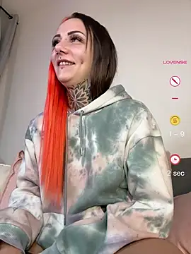 xxveraa vibe online show from April 2026 10:45:01 PM