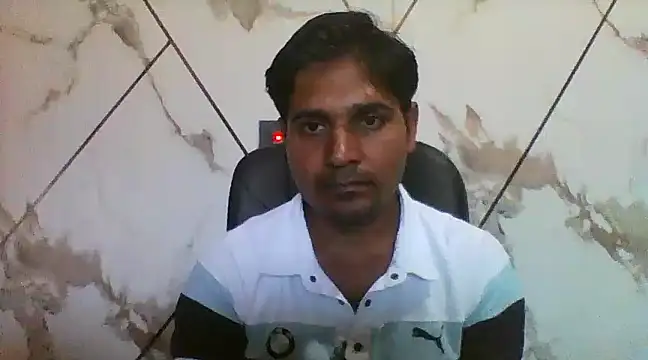 Snapshot of johnny8731 chatting on March 2025 09:16:02 AM johnny8731 online show from March 2025 09:16:02 AM