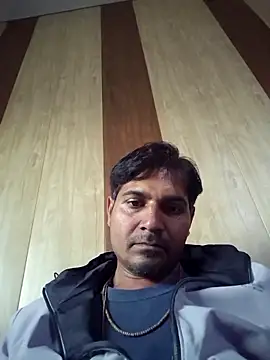 Snapshot of johnny8731 chatting on November 2025 11:03:02 AM johnny8731 online show from November 2025 11:03:02 AM