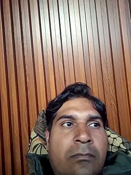 Snapshot of johnny8731 chatting on February 2026 12:48:02 PM johnny8731 online show from February 2026 12:48:02 PM