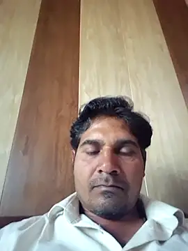 Snapshot of johnny8731 chatting on February 2026 04:42:01 AM johnny8731 online show from February 2026 04:42:01 AM