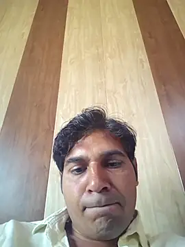 Snapshot of johnny8731 chatting on March 2026 05:42:01 AM johnny8731 online show from March 2026 05:42:01 AM