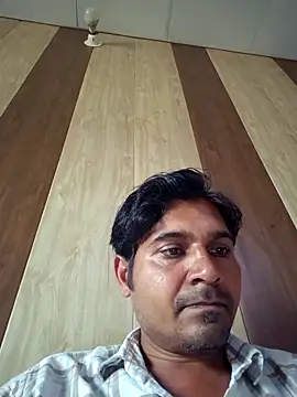 Snapshot of johnny8731 chatting on March 2026 06:08:01 AM johnny8731 online show from March 2026 06:08:01 AM