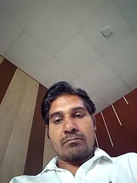 Snapshot of johnny8731 chatting on March 2026 04:16:01 AM johnny8731 online show from March 2026 04:16:01 AM