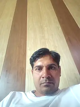 johnny8731 online show from May 2026 08:10:02 AM