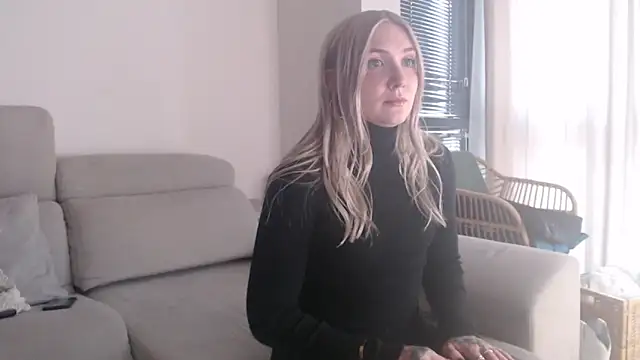 tattoobbgirl online show from November 2025 04:10:02 PM