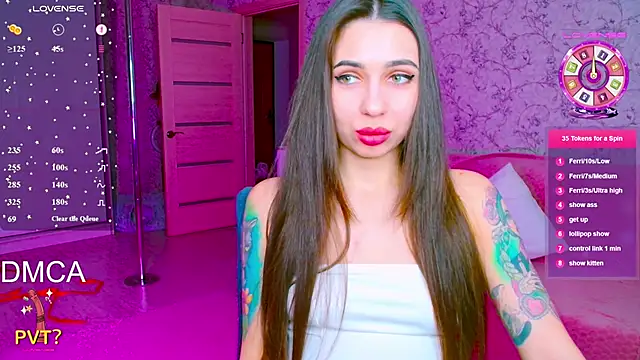 vinkiepinkie online show from March 2026 05:09:02 PM