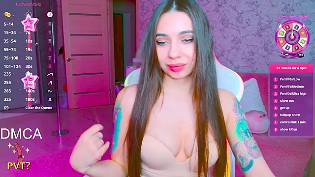 vinkiepinkie online show from May 2026 07:29:01 PM