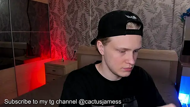 Snapshot of Cactus__James chatting on September 2025 05:46:02 PM Cactus James online show from September 2025 05:46:02 PM