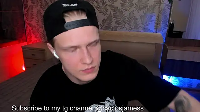 Snapshot of Cactus__James chatting on October 2025 11:03:02 PM Cactus James online show from October 2025 11:03:02 PM