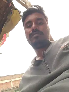 hot integer online show from October 2025 12:04:02 PM