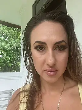 Brilliant-Splashes online show from March 2026 02:07:02 AM