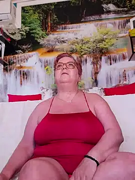 Snapshot of QueenPammy1 chatting on February 2025 06:55:01 AM QueenPammy1 online show from February 2025 06:55:01 AM