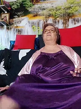 Snapshot of QueenPammy1 chatting on March 2026 06:50:02 AM QueenPammy1 online show from March 2026 06:50:02 AM