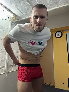 Snapshot of trainwithme chatting on March 2026 12:34:01 PM trainwithme online show from March 2026 12:34:01 PM