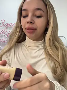 Snapshot of katyevance chatting on February 2026 07:56:02 AM katyevance online show from February 2026 07:56:02 AM