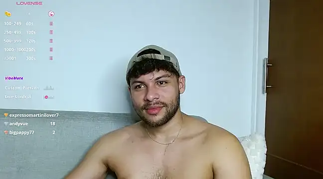 Snapshot of haku_kanjy chatting on March 2025 05:45:02 PM haku kanjy online show from March 2025 05:45:02 PM