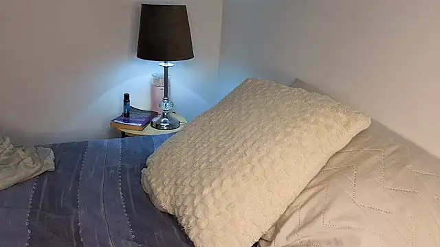 Snapshot of haku_kanjy chatting on October 2025 12:38:02 AM haku kanjy online show from October 2025 12:38:02 AM