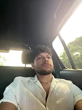 Snapshot of haku_kanjy chatting on October 2025 08:32:01 PM haku kanjy online show from October 2025 08:32:01 PM