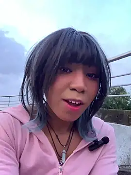 cherryboom23 online show from April 2026 11:13:02 PM