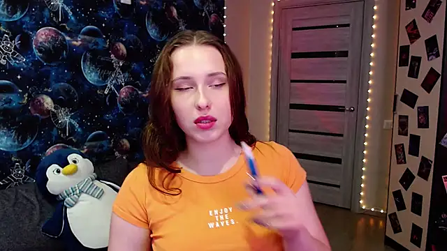 BarbiePieer online show from October 2025 11:35:01 AM