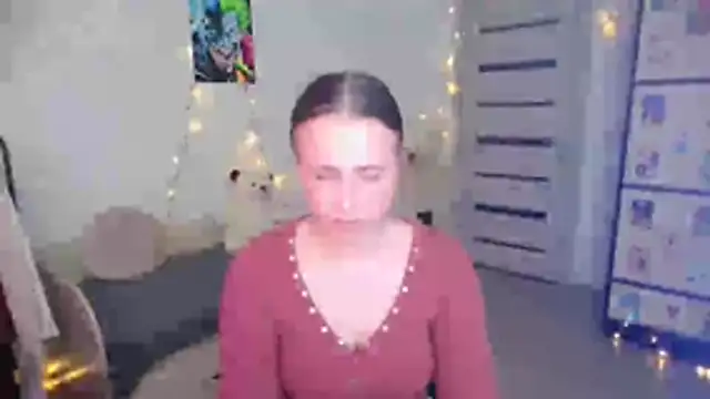 Snapshot of BarbiePieer chatting on November 2025 04:39:02 AM BarbiePieer online show from November 2025 04:39:02 AM