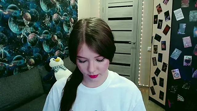 Snapshot of GinnyBlacky chatting on October 2025 04:40:01 PM GinnyBlacky online show from October 2025 04:40:01 PM