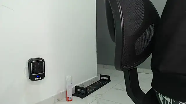 Snapshot of bigdick_monster1 chatting on October 2025 09:54:01 AM bigdick monster1 online show from October 2025 09:54:01 AM