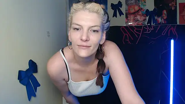 VanessaRey  online show from April 2026 02:55:02 PM