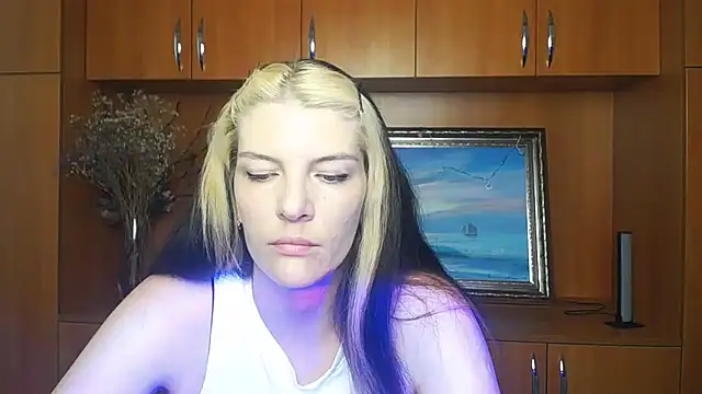 VanessaRey  online show from June 2026 07:17:01 AM