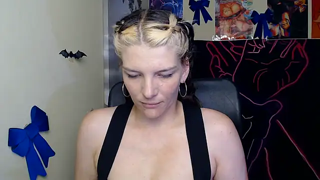 VanessaRey  online show from June 2026 07:02:01 AM