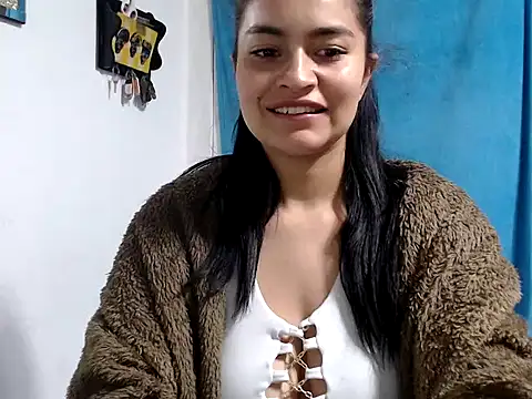 AlanaHotxx online show from November 2025 06:23:01 AM