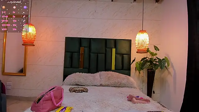 Snapshot of Danna_williamss chatting on September 2025 12:09:02 PM Danna williamss online show from September 2025 12:09:02 PM