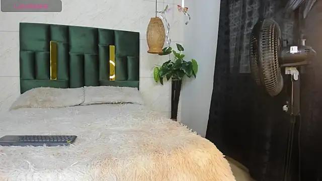 Snapshot of Danna_williamss chatting on October 2025 11:44:01 AM Danna williamss online show from October 2025 11:44:01 AM