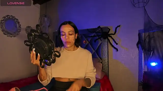 Snapshot of Danna_williamss chatting on October 2025 12:29:01 PM Danna williamss online show from October 2025 12:29:01 PM