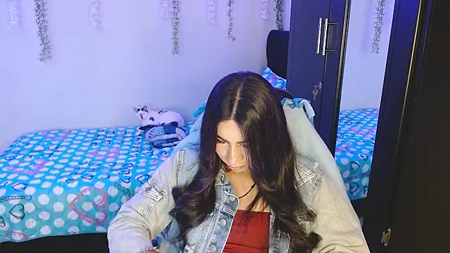 Lyaa Cute online show from April 2026 02:27:02 AM