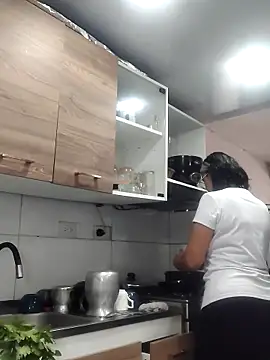 Amadamilf1980 online show from May 2026 02:55:01 PM