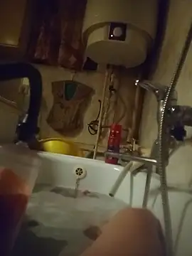 Snapshot of Tomassasdss chatting on November 2025 04:34:02 AM Tomassasdss online show from November 2025 04:34:02 AM