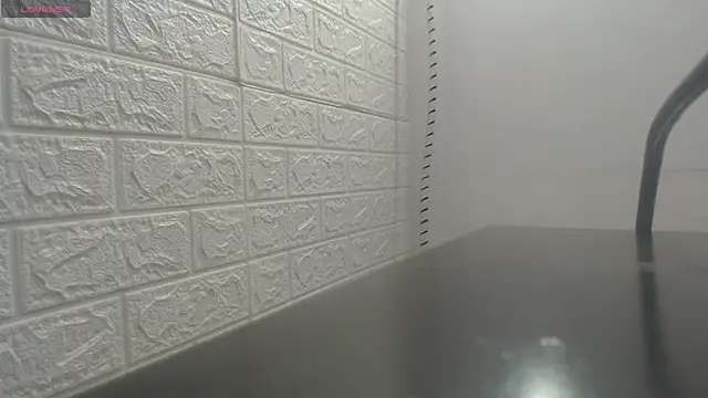 nei girl online show from November 2025 11:21:02 AM