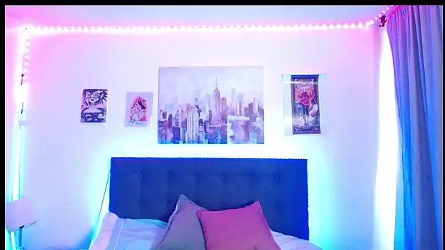 goth minerva online show from November 2025 01:21:02 PM