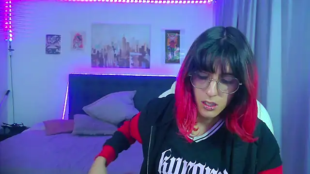 goth minerva online show from April 2026 01:45:01 PM