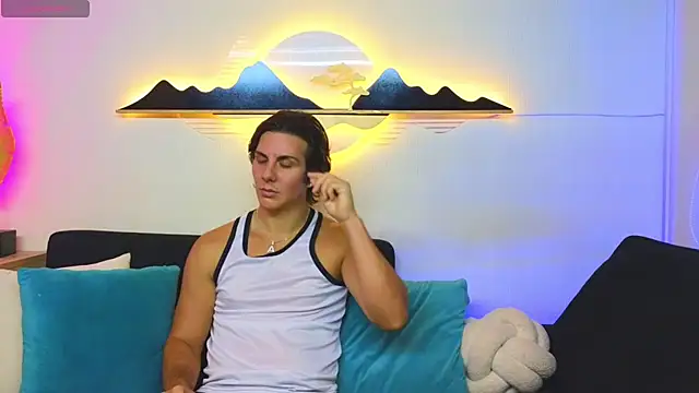 Snapshot of Almiboys chatting on September 2025 04:45:01 AM Almiboys online show from September 2025 04:45:01 AM