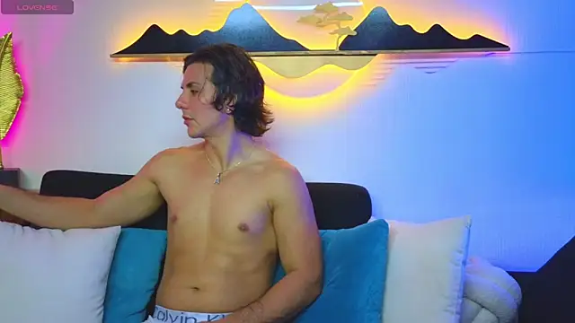 Snapshot of Almiboys chatting on September 2025 03:44:02 AM Almiboys online show from September 2025 03:44:02 AM