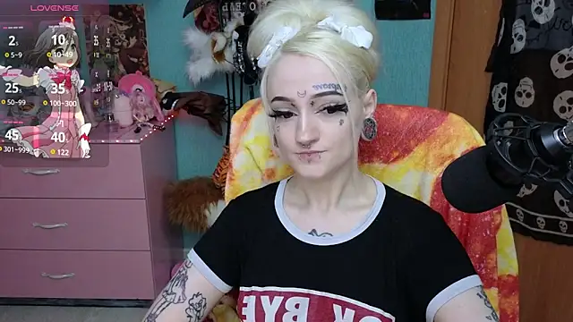 Snapshot of Manuela_unicorn chatting on May 2026 09:21:02 PM Manuela unicorn online show from May 2026 09:21:02 PM