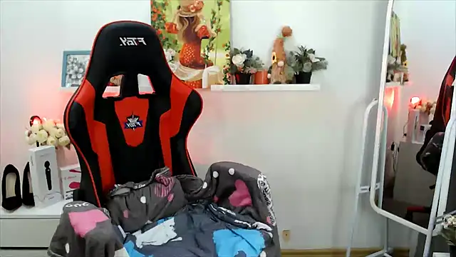 Snapshot of Lucky_Lana chatting on February 2026 02:31:02 AM Lucky Lana online show from February 2026 02:31:02 AM